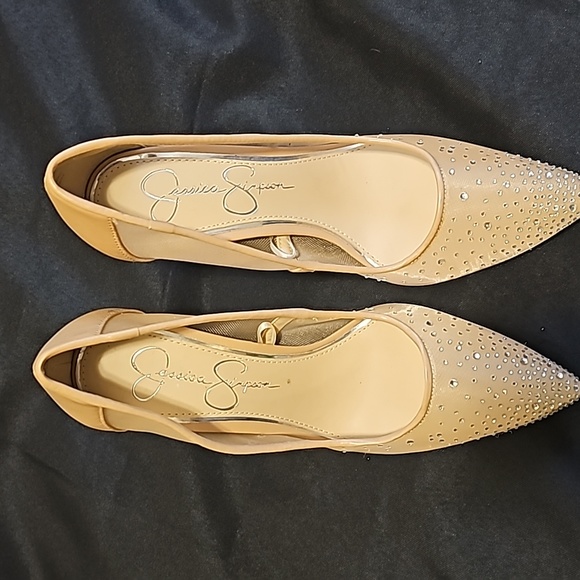 High heels - Picture 1 of 5